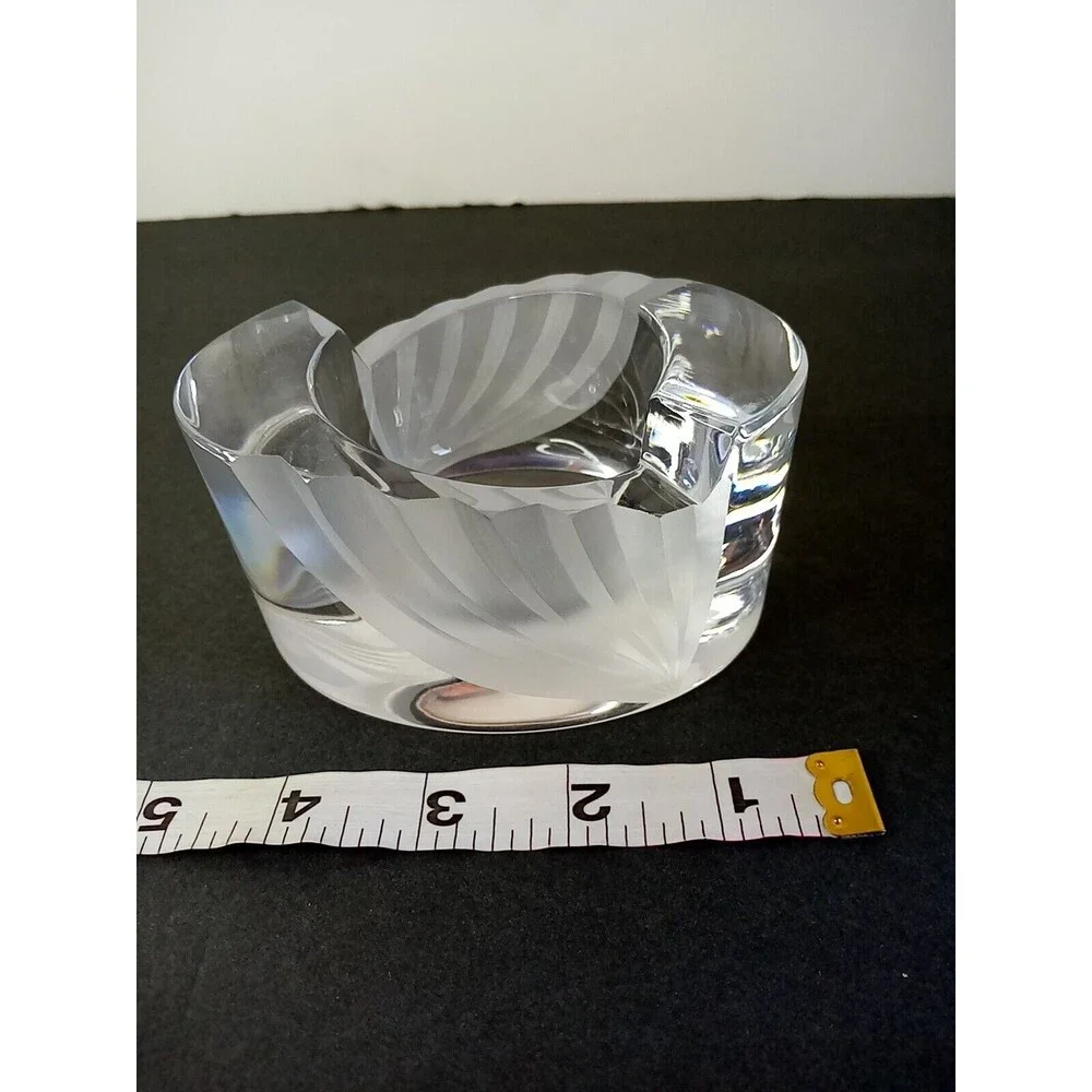 Mikasa ArtDeco “Curtain Call”Frosted Stripe Glass  Oval‎ Candleholder 2 1/4